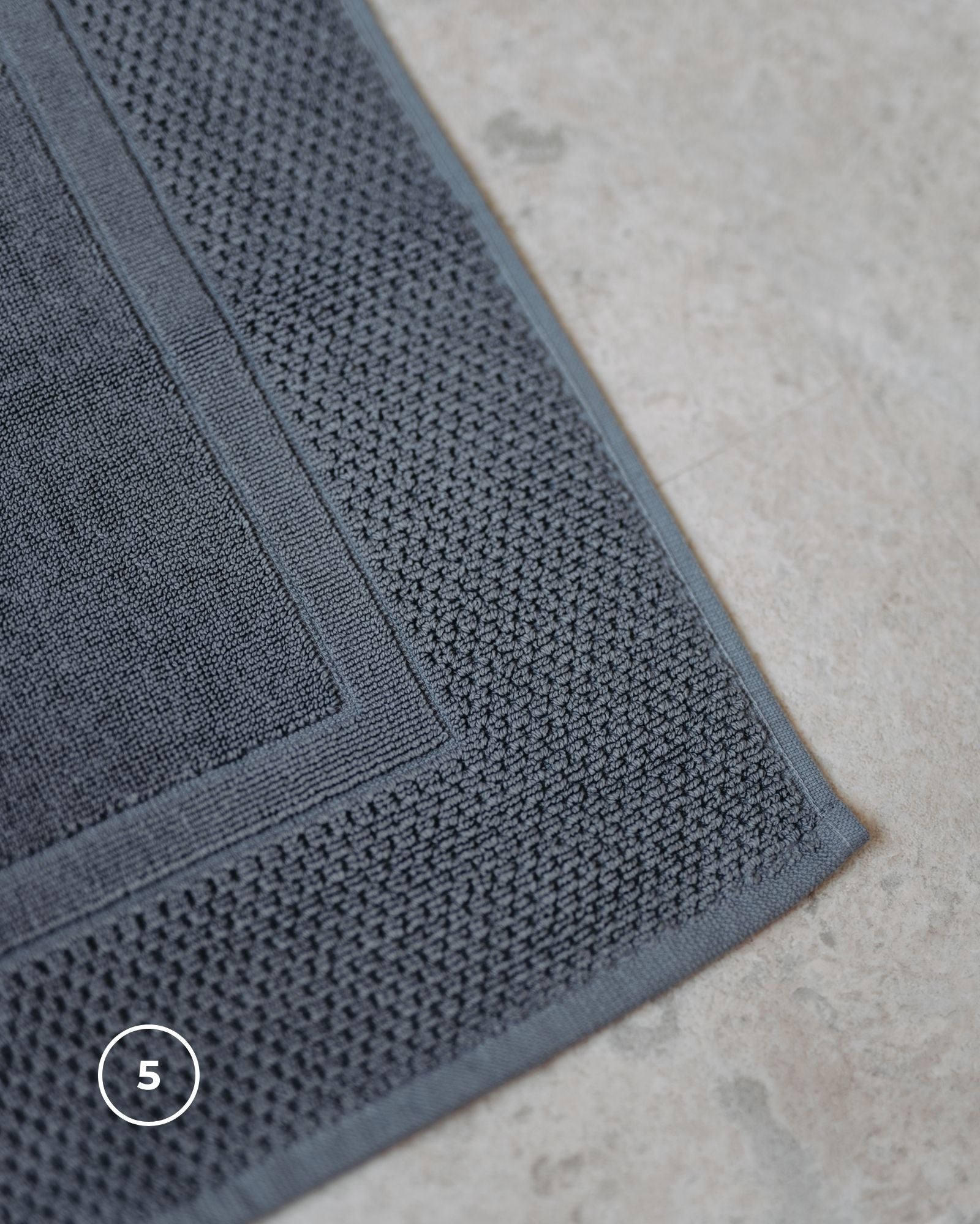 Bundle Spa Erlebnis ELA Dunkelgrau Badematte