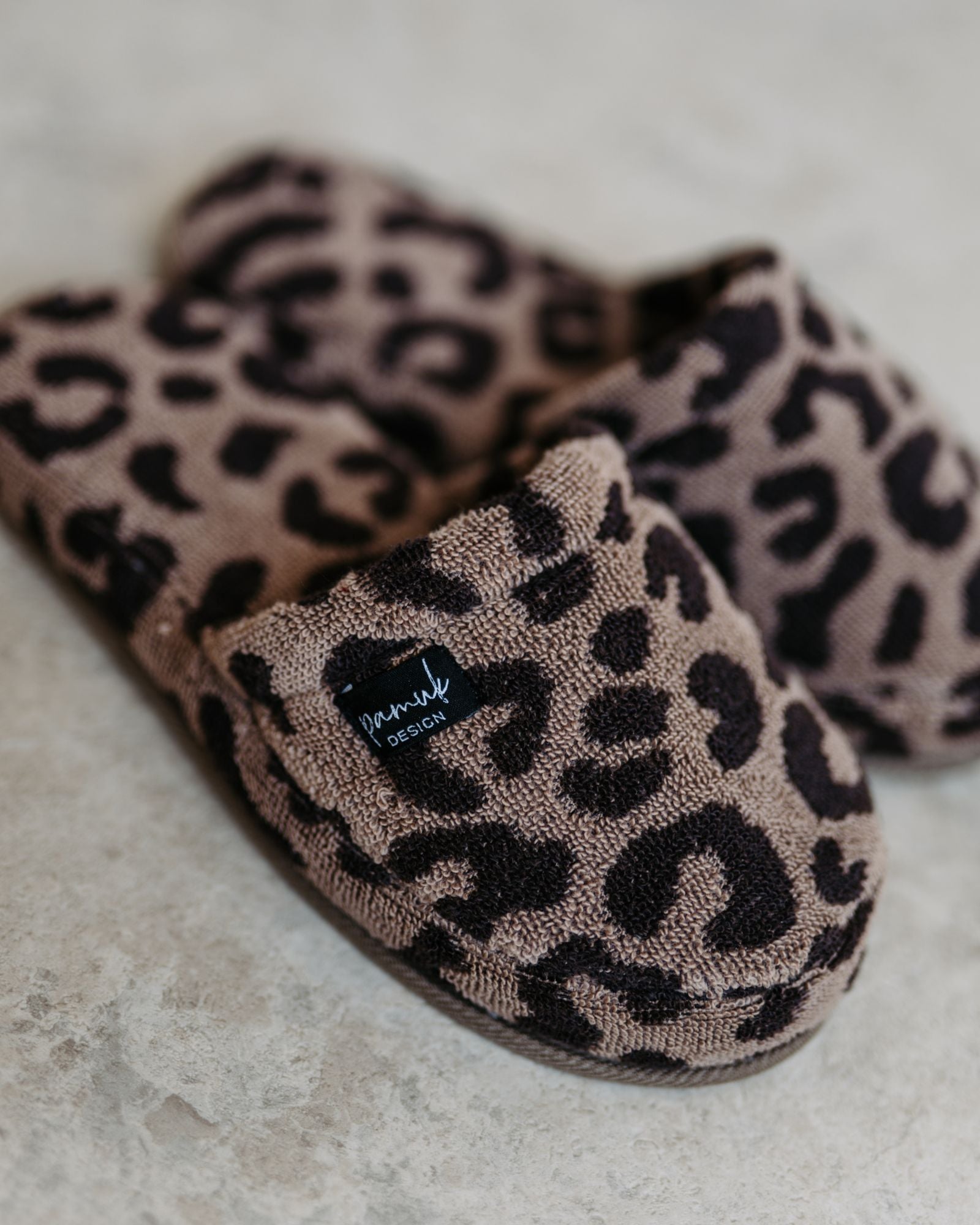 Slipper LEO, verschiedene Größen - pamuk design